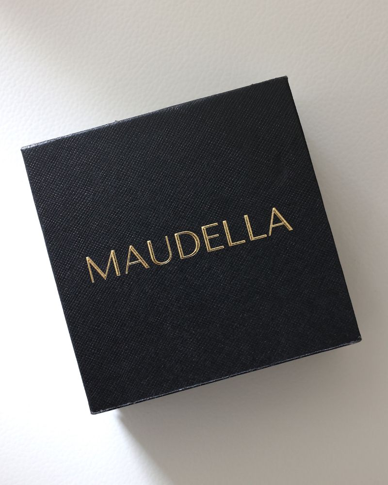 Maudella London 18K nowe pozłacane kolczyki premium w pudełku