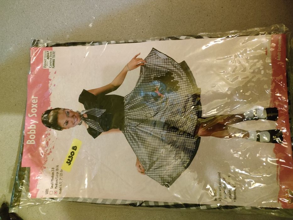 Kostium służącej - różne rodzaje