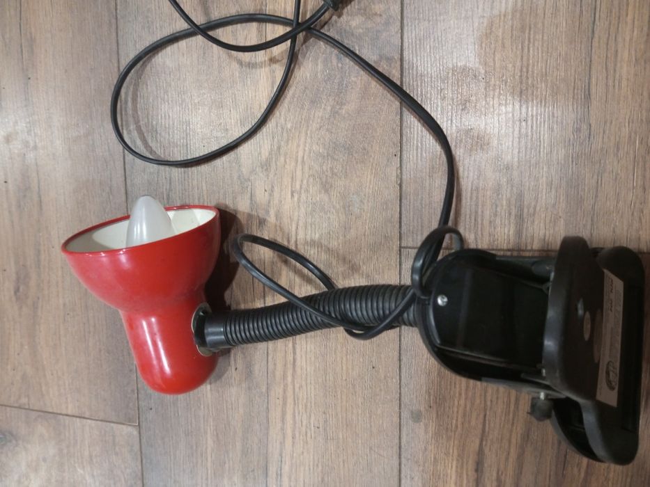 Лампа настольная