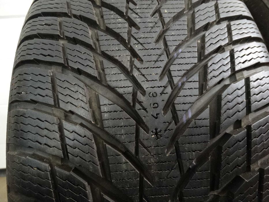 Opony Zimowe 2 Sztuki 225/55/17 Nokian Super Stan Jak Nowe !!!