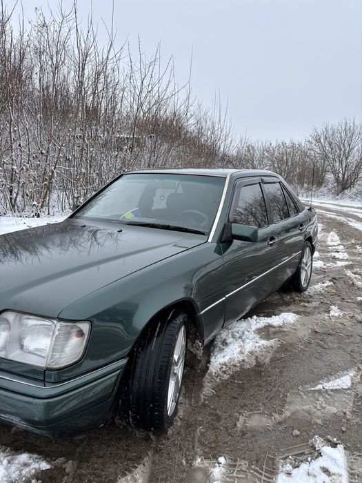 Mercedes-Benz 124 2.0 газ бенз 1995рр