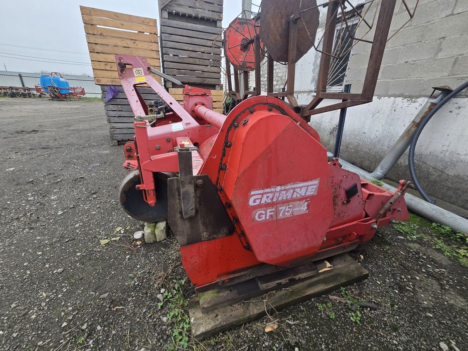 Продам картоплесажалку+ фрезерний окучник