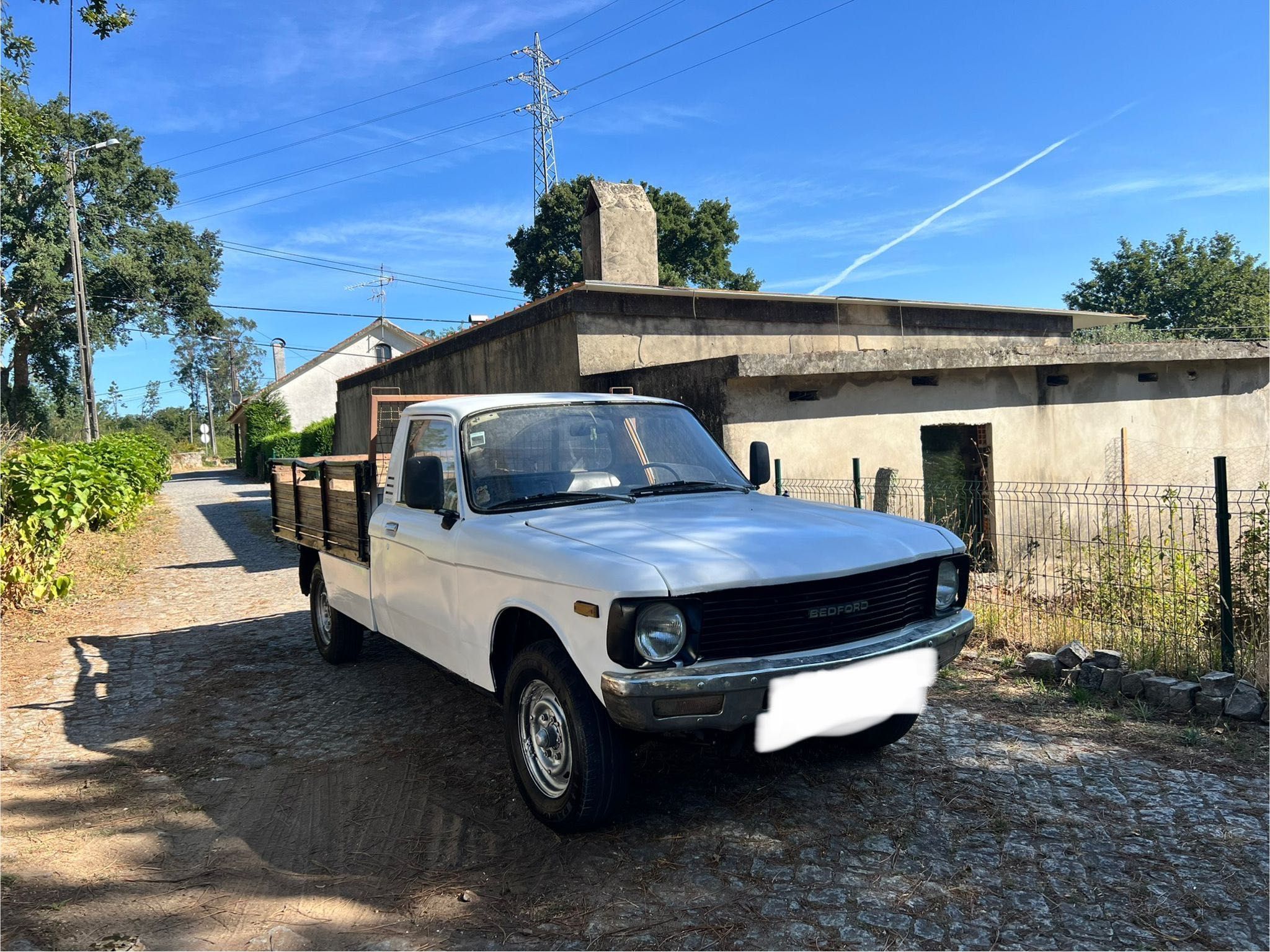 Bedford Izuso KBD25