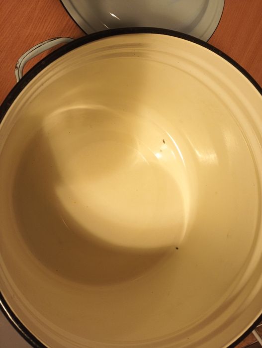 Duży garnek emaliowany 20 l