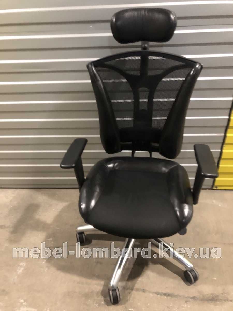 Кресло офисное, ортопедическое "Новый Стиль" "Pilot" , кожа ,36 шт, бу