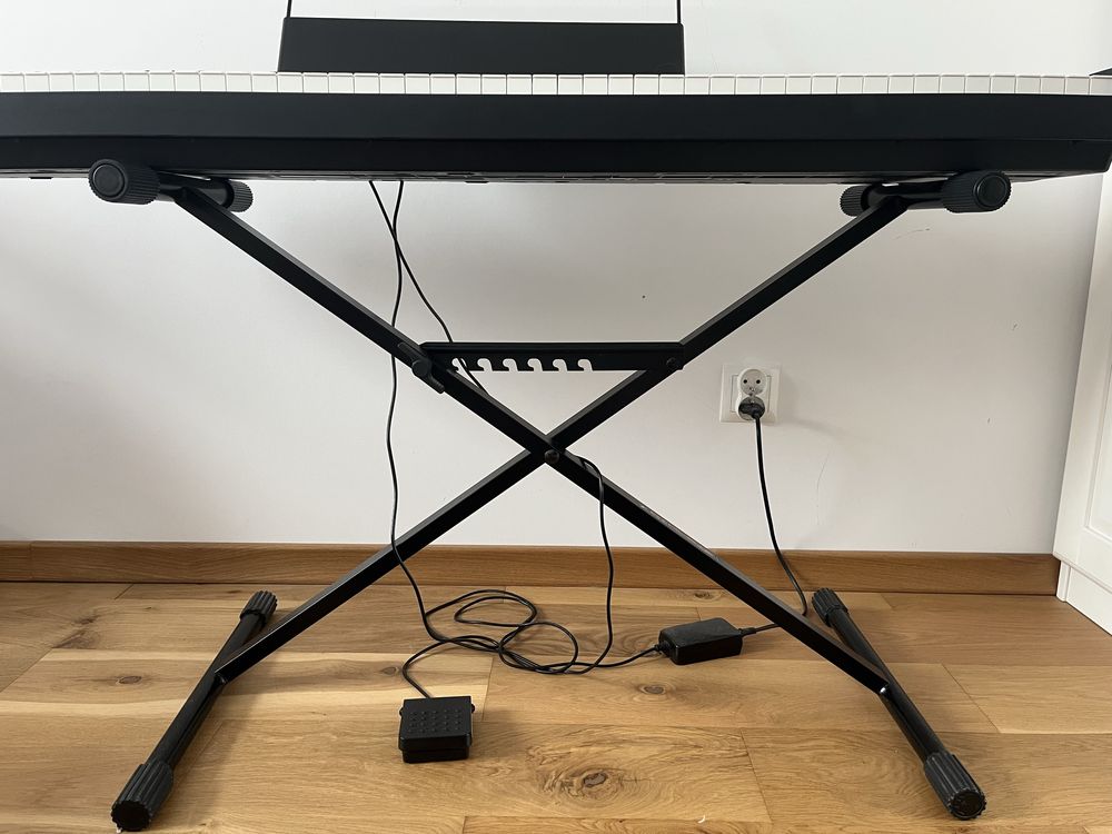 Keyboard Casio CDP-S100 ze statywem Athletic