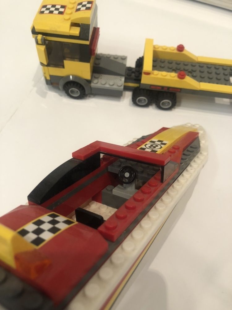 LEGO City 4643 Power Boat Transporter motorówka