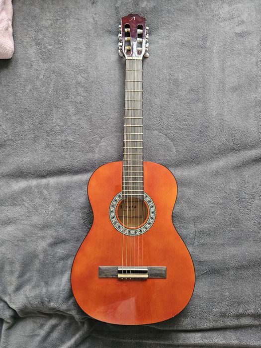 Gitara klasyczna Alvera acg 100 3/4