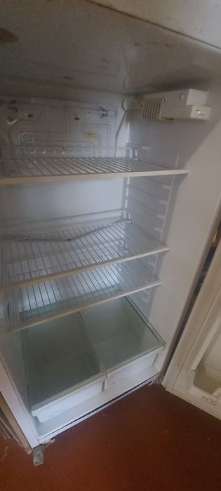 Холодильник Атлант.