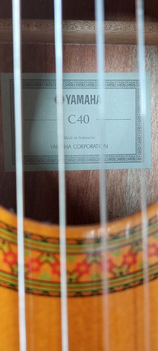 Gitara klasyczna Yamaha C 40