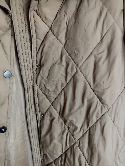 Пальто стеганное 48 цвет хаки