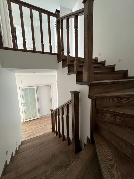 Продаж 3 кімнатної 2 рівневої квартири Рівьєра (Намыв)   ID- I14-2