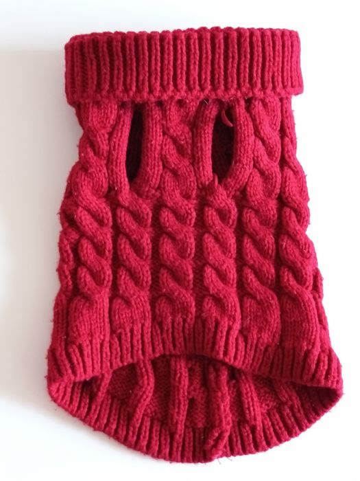 Sweterek dla pieska małej rasy