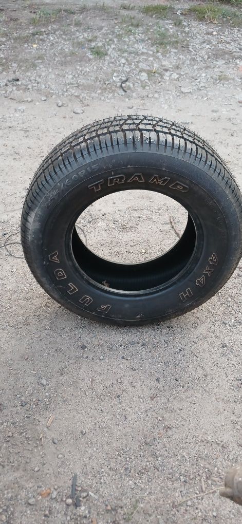 Продам нові автошини для джипа