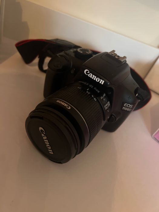 Vendo camera fotográfica Canon 1100D