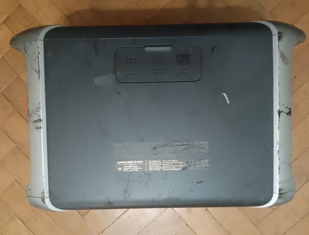 Зарядная станция Anker 757 power nouse 1229wh