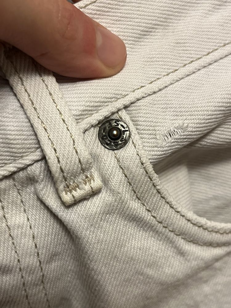 Шорти джинсові білі levis