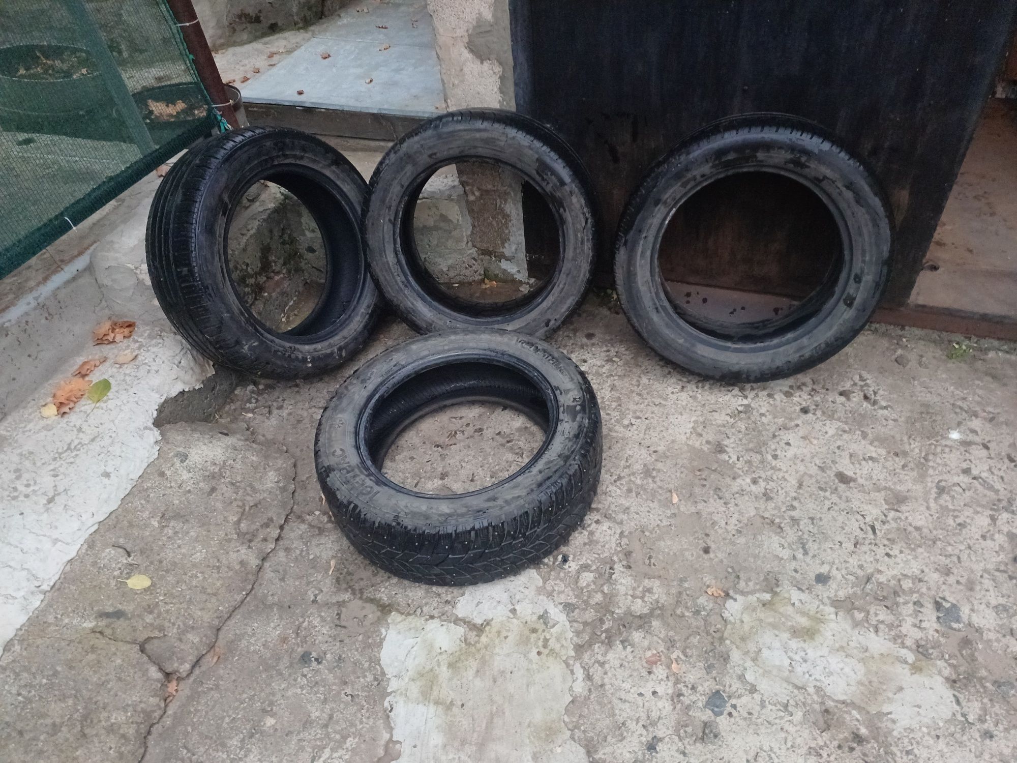 Продам шины от машины в нормальном состоянии