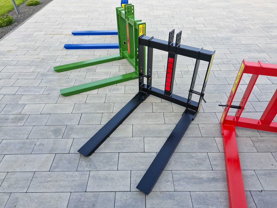 paleciak na tył ciągnika, widły do palet, 4 uchwyty mocujące, nowość