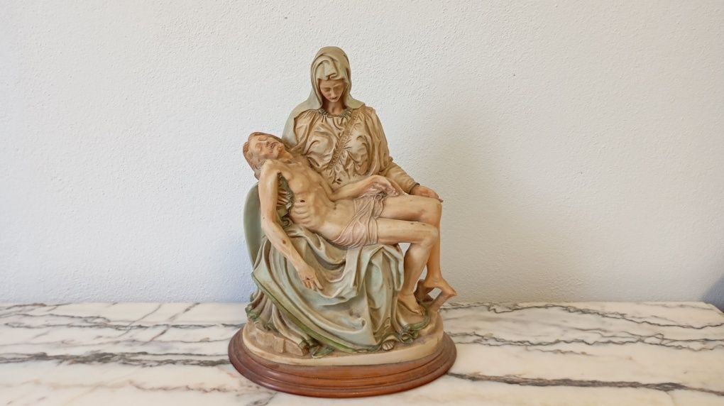 Pieta em bom estado