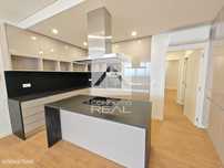 Apartamento T2 c/ Terraço + L. Garagem - Ermesinde (Em Estado de Novo)