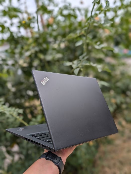 Ноутбук Lenovo ThinkPad X390/i5-8365U/8/256M2/FHD/IPS/стильний