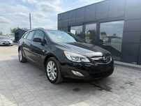 Opel Astra 1.4 Turbo Benzyna Nawigacja Tempomat Klimatyzacja Centralny Zamek