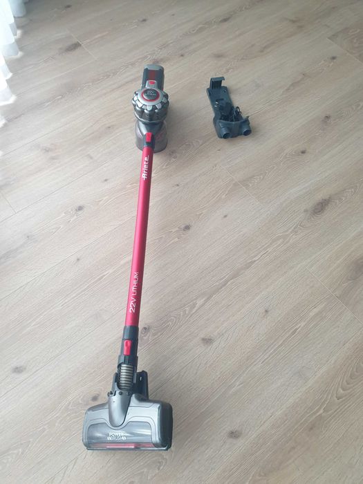 Aspirador vertical Ariete