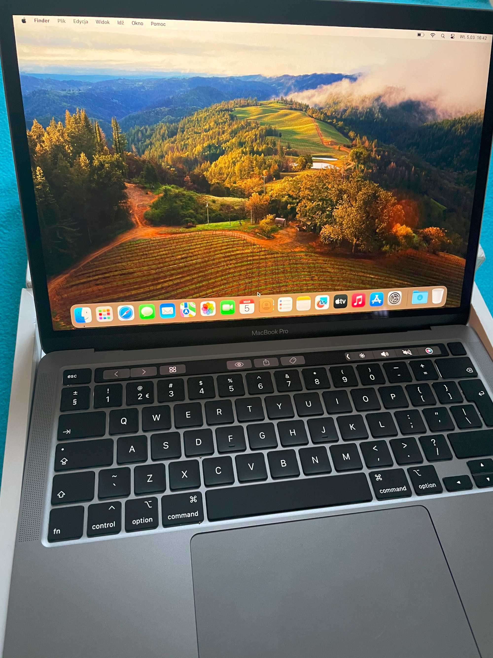 JAK NOWY szary MacBook Pro 2020 13,3" i5 16GB/1TB bateria 100%