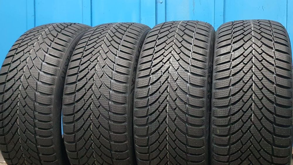 255/40 R20 Sprzedam nowe opony zimowe Austone ! Zapraszamy