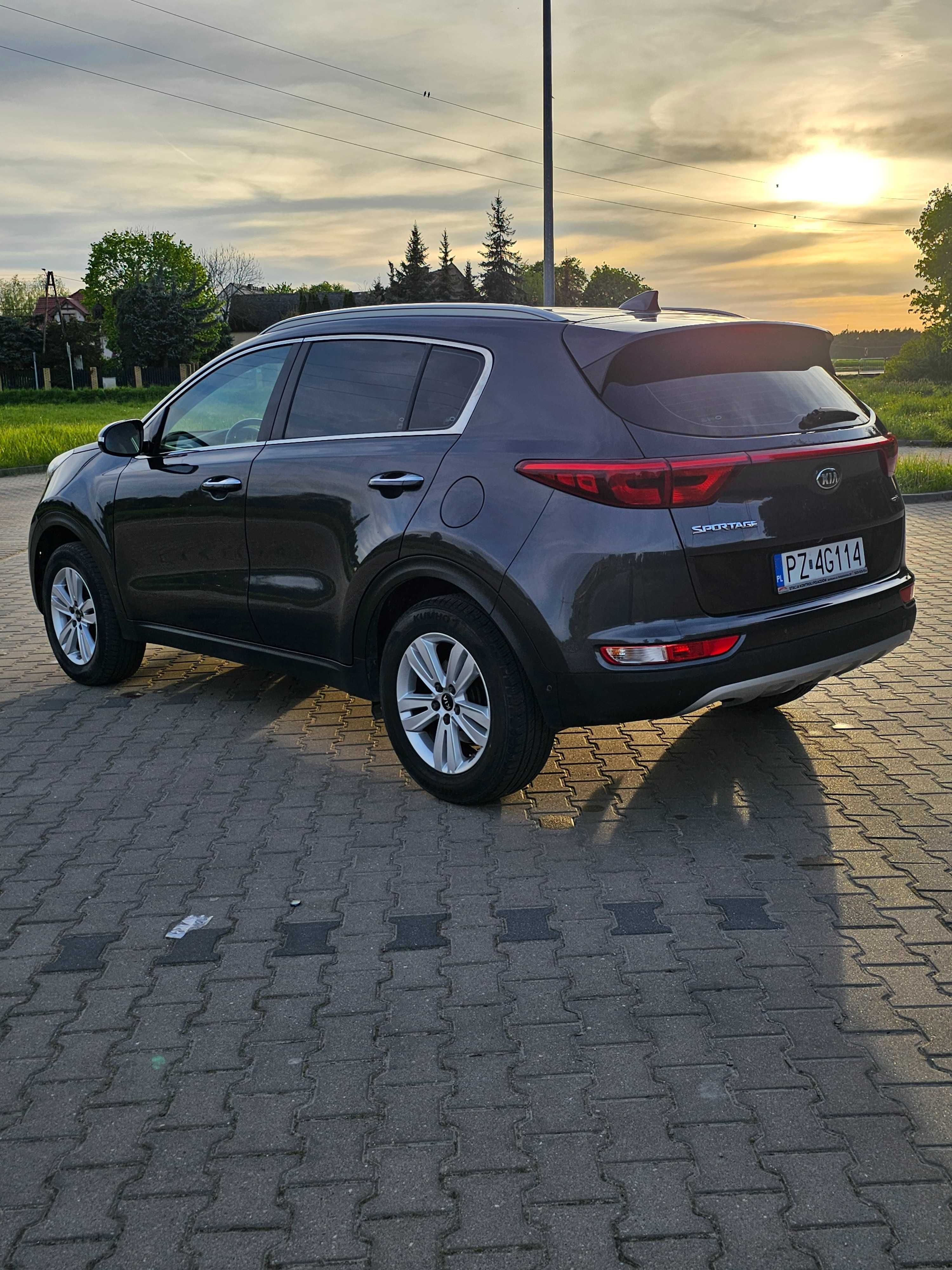 Kia Sportage  bogate wyposażenie