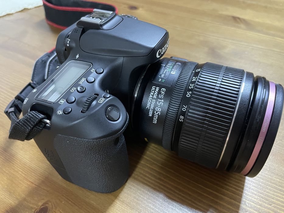 Canon 70D + lente Canon 15-85mm
