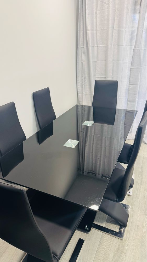 T1 Charmoso com Terraços, mobilado Sótão Amplo e Tudo Novo a estrear!