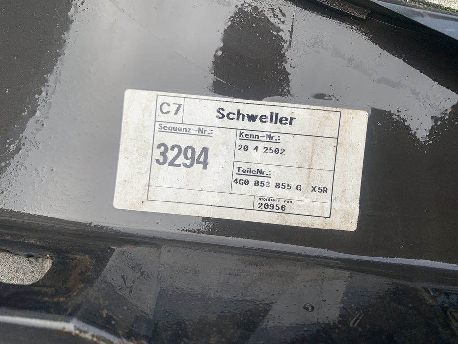 Накладки на пороги Audi a6c7 2014