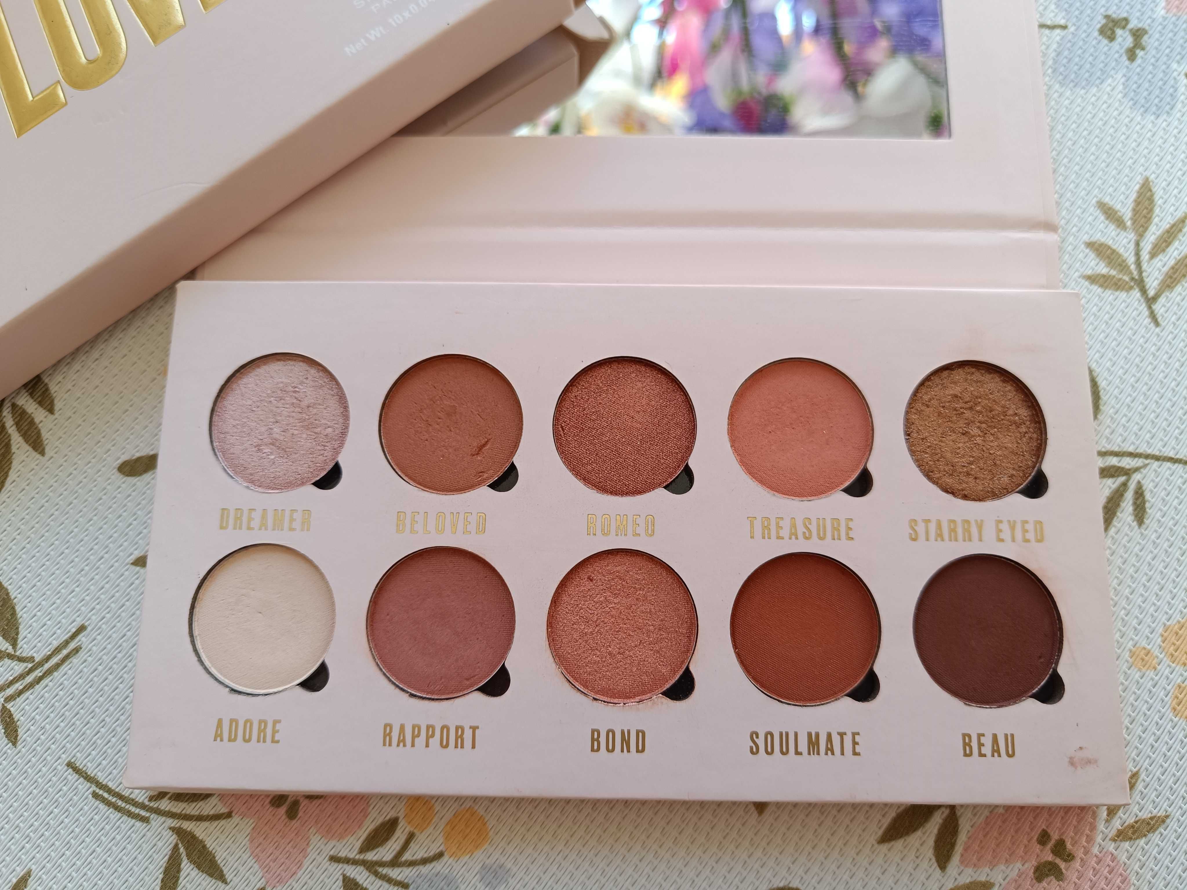 Paleta cieni Be in love with, Make up obsession