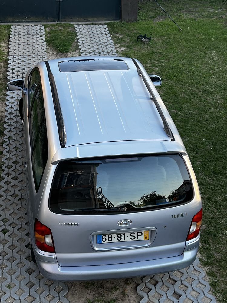 Hyundai Traject 2.0 CRDi GL 7 lugares