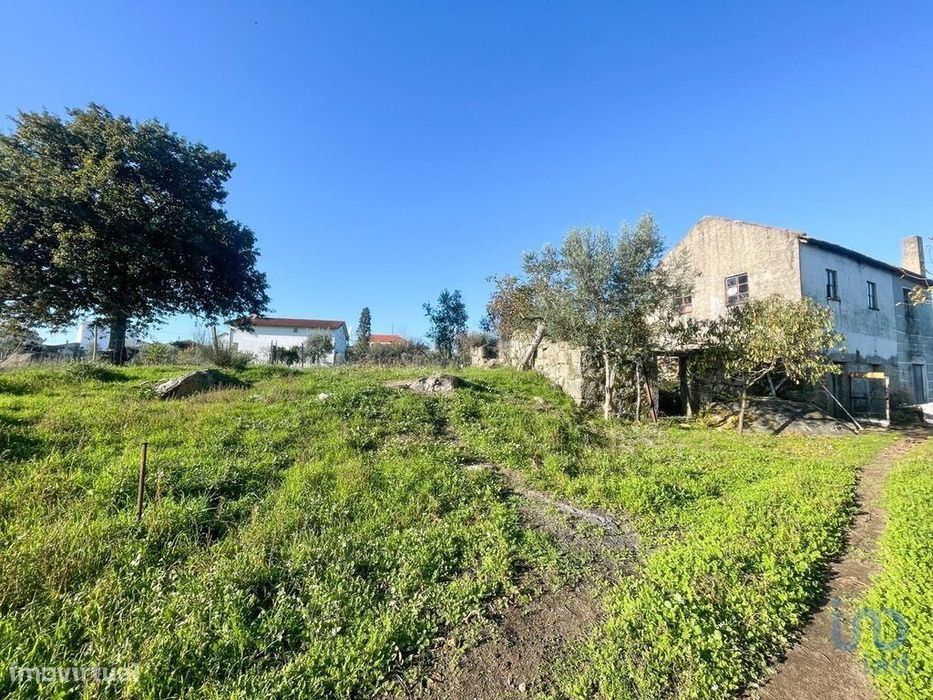 Terreno em Povolide de 8415,00 m2