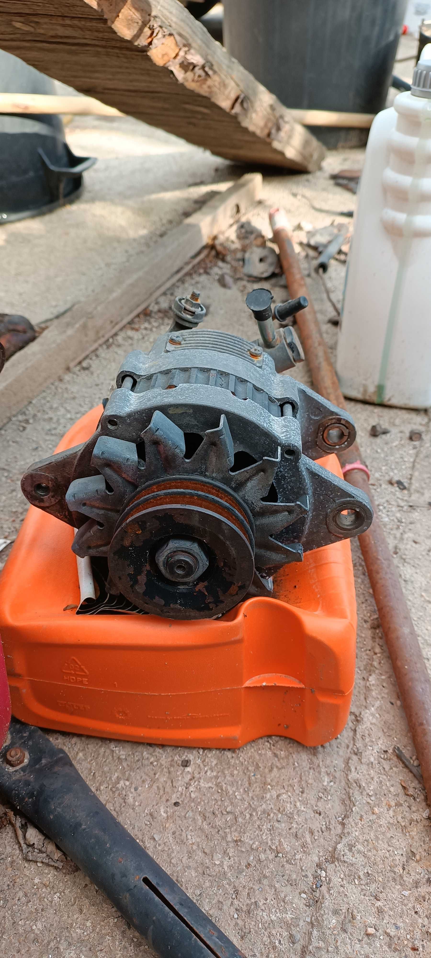 Vendo Alternador para Kia Sportage 2000 td de 99