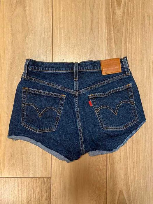 Damskie jeansowe spodenki Levi's 501