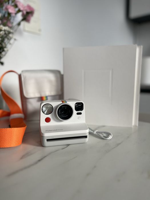 Aparat natychmiastowy Polaroid Now (i-Type)