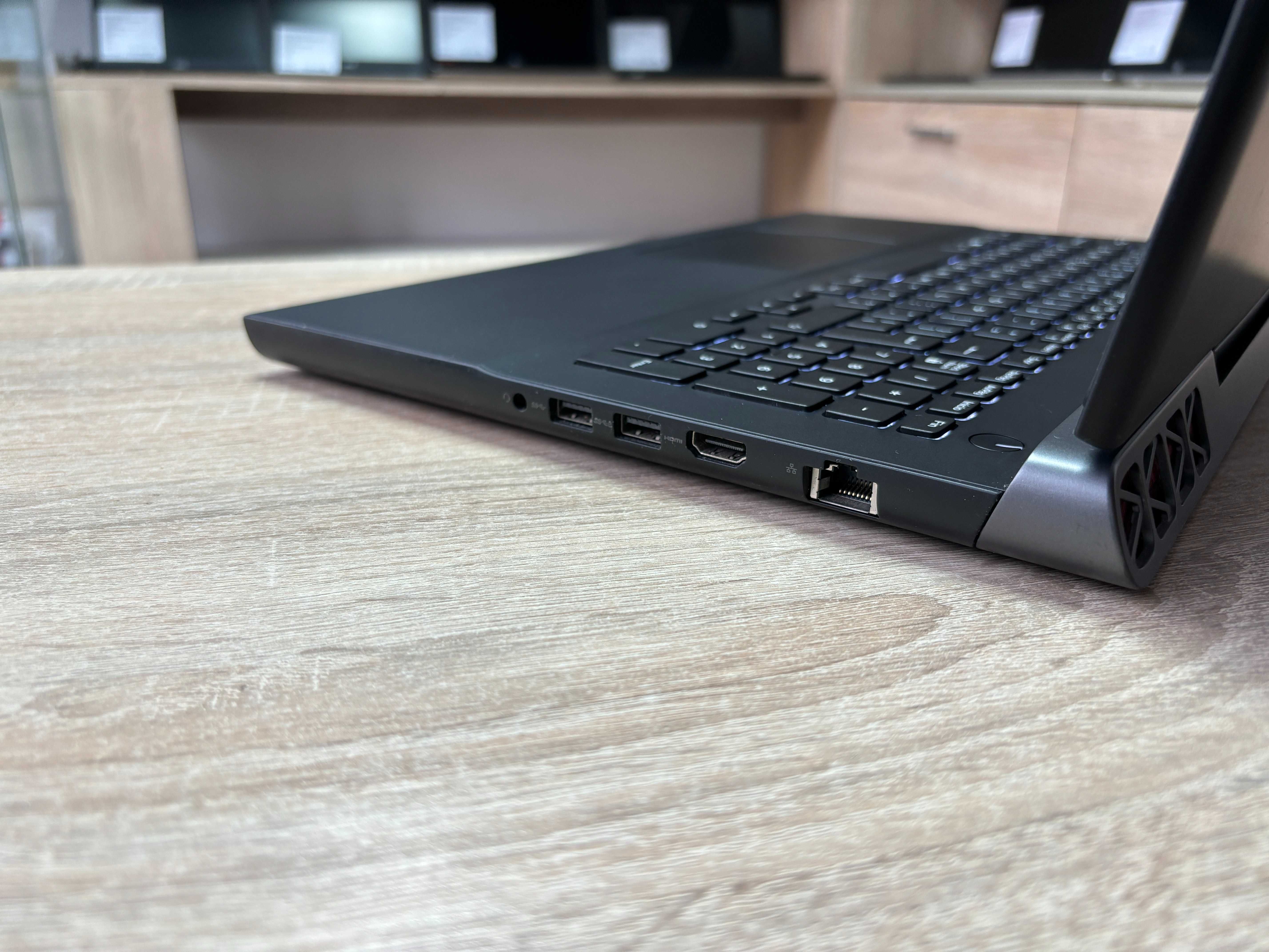 Laptop Dell Inspiron Gaming 7567 - i5-7300HQ, 16GB ram, Nvidia GTX