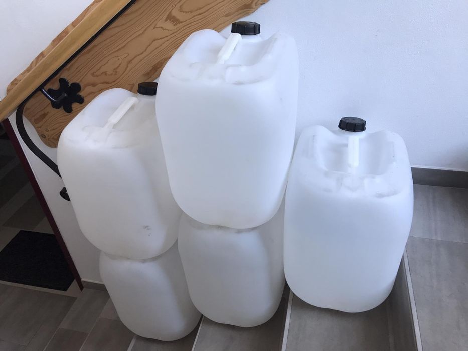 Używane karnistry 30l