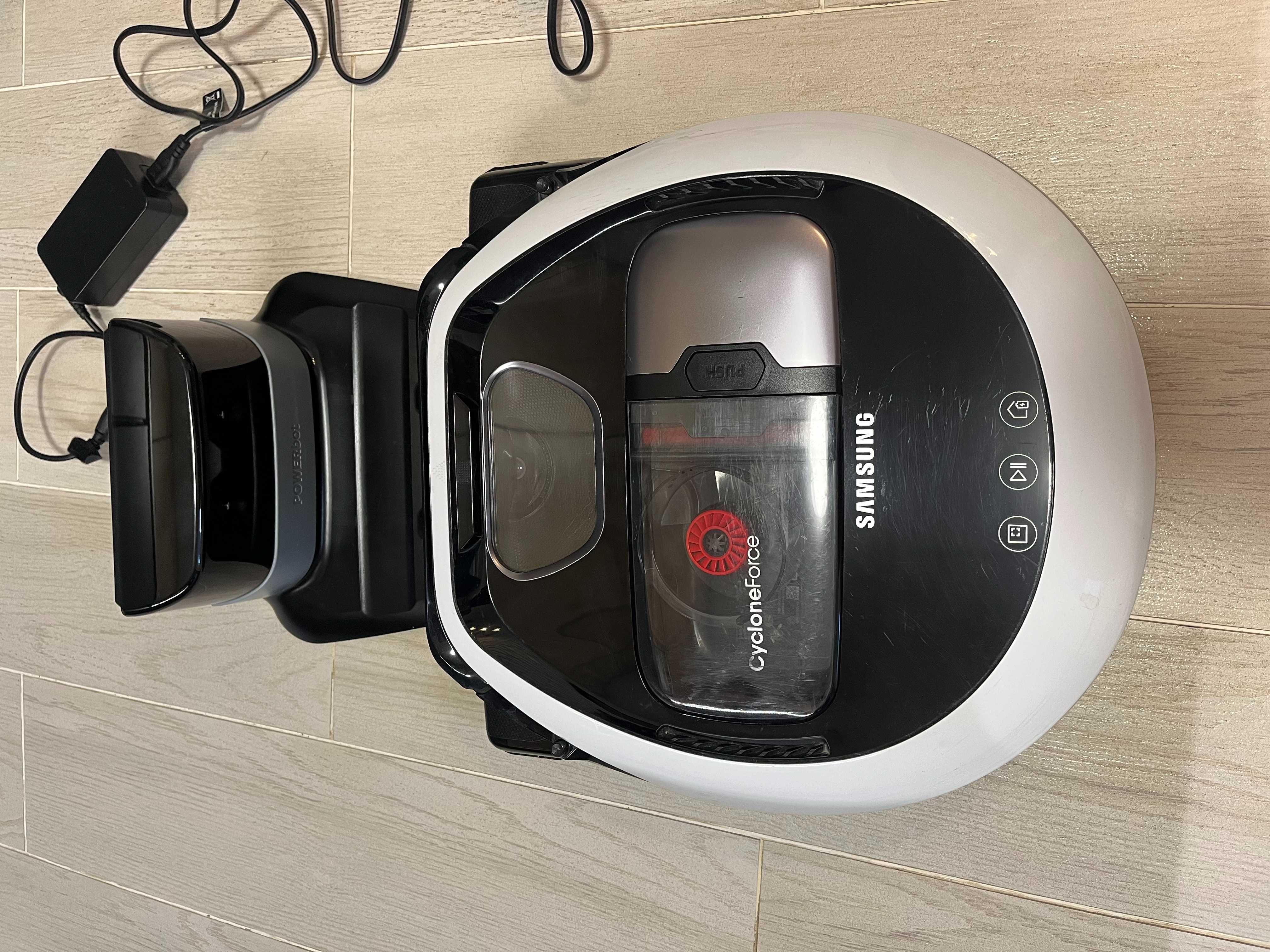 Робот пилосос Samsung POWERbot VR7000