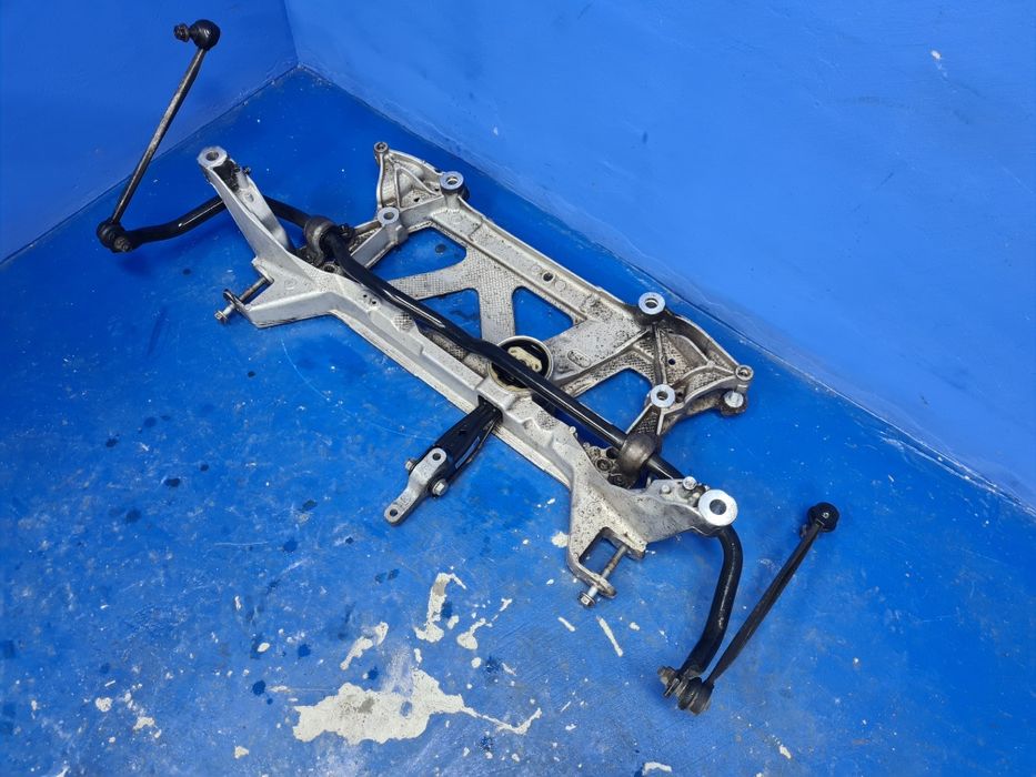 WÓZEK sanki zawieszenie silnika kompletny AUDI A3 S3 8V VW GOLF VII