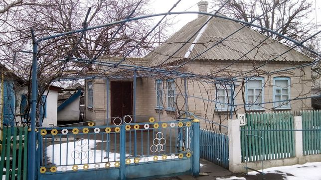 Продам дом в пгт Веселое Запорожская обл, газифицированный
