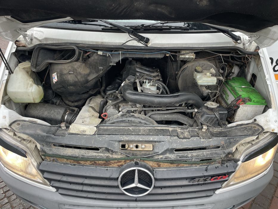 Мерседес Спрінтер Евакуатор спарка