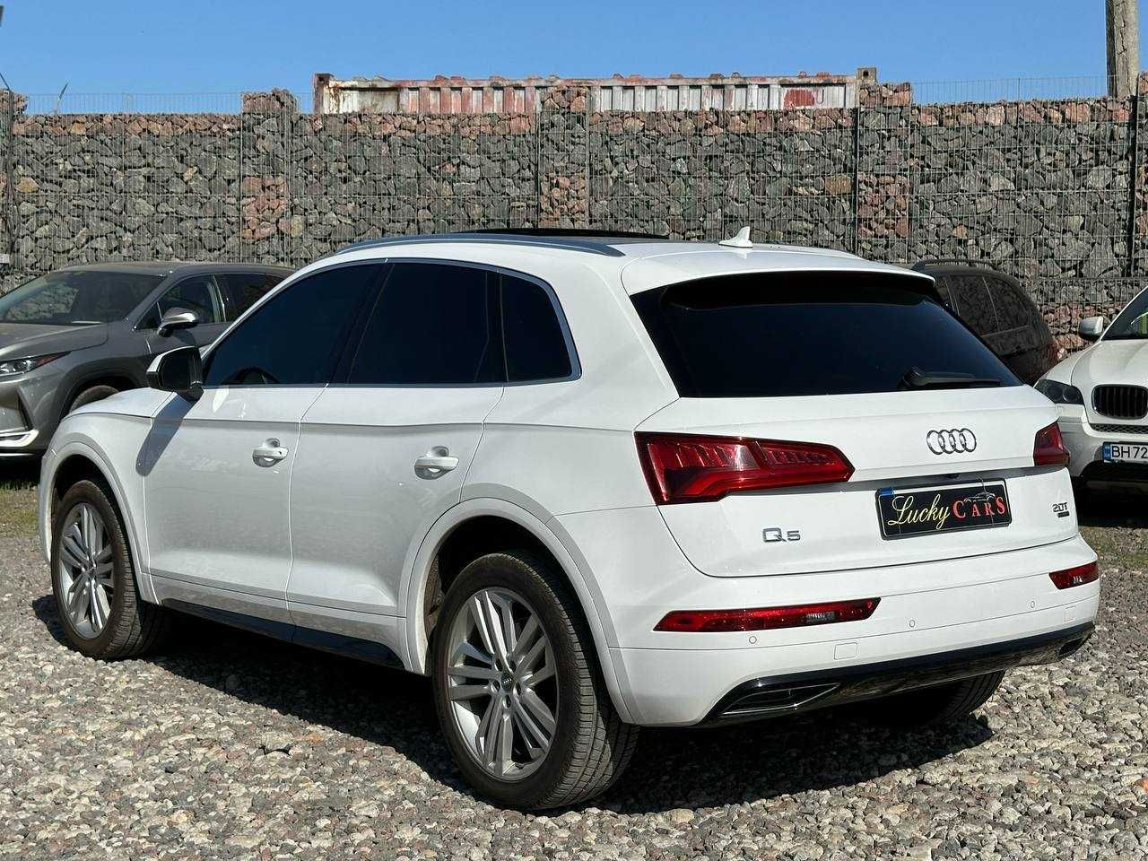 Авто Audi Q5 2018