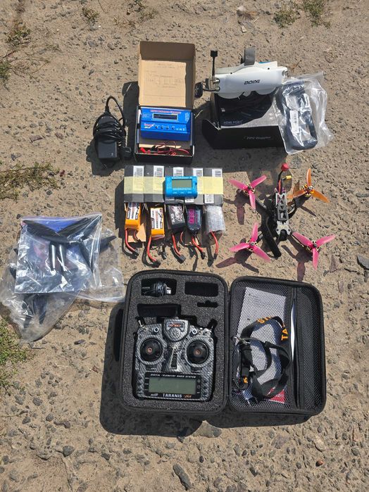 Дрон LAL 5. Пульт. Окуляри. Акуми.