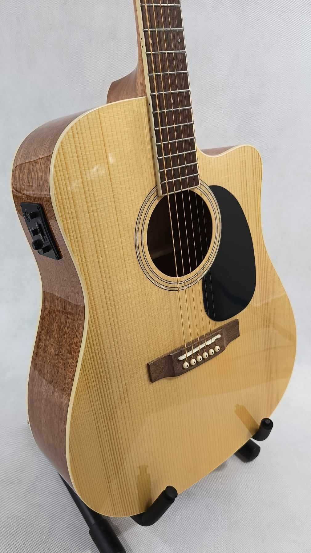 Harley Benton CLD-60SCE NT Custom Line-gitara elektro akustyczna