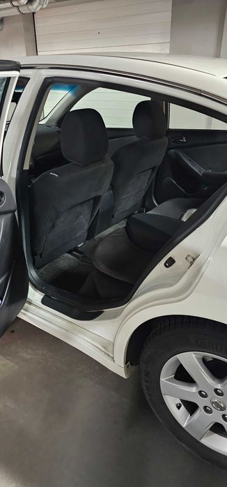 Nissan Altima 2,5 S rocznik 2011